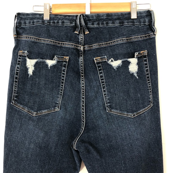 Good American Good Legs Crop Jeans Blue 345 Distressed Sz 18 - Picture 7 of 9